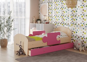 Детская кровать с ящиком и бортиками Мозайка, корпус Млечный дуб/фасад Розовый (щиты) в Сызрани