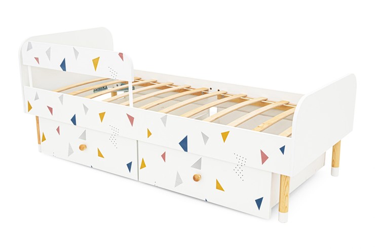 Кровать в детскую Stumpa Классика "Треугольники желтый, синий, розовый" в Тольятти - изображение 11
