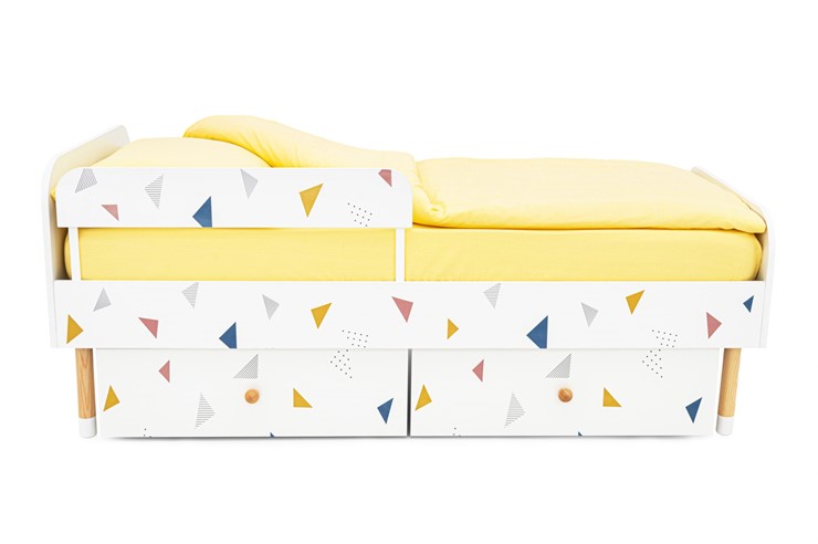 Кровать в детскую Stumpa Классика "Треугольники желтый, синий, розовый" в Тольятти - изображение 12