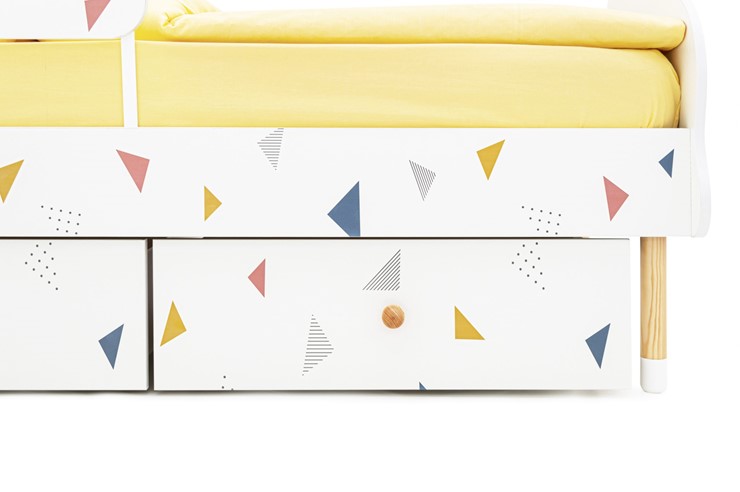 Кровать в детскую Stumpa Облако "Треугольники желтый, синий, розовый" в Тольятти - изображение 2